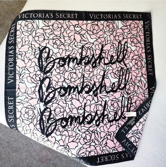 Victoria’s Secret ✦ Bombshell Floral Print Scarf ✦ Signature Logo Bandana NWT - Picture 10 of 16